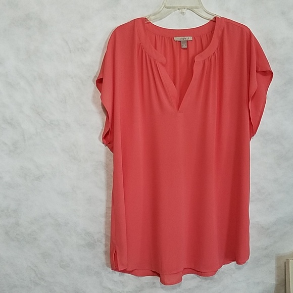 TOZ & ALI peach color blouse - Picture 2 of 3